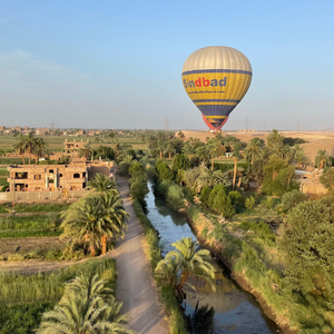 hot air balloon ride in Luxor